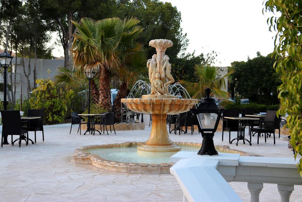 Villa Columbus Family Boutique Hotel Peguera Exterior foto